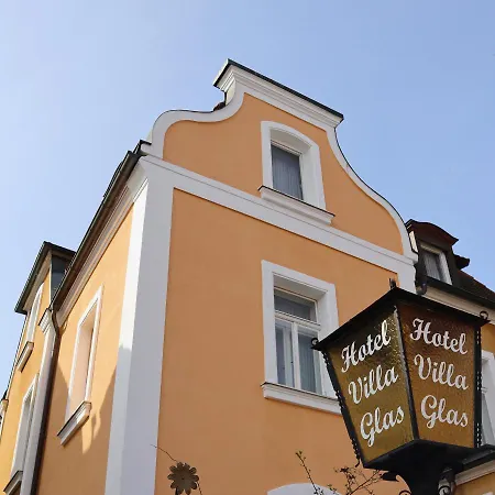 Glas Hotel 3*